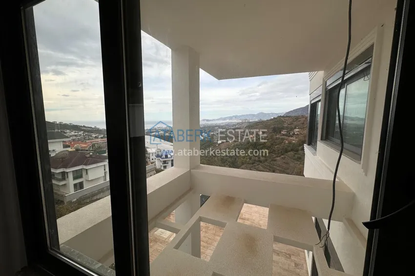 Purchase Villa 3+1 in Kargicak - modern architecture, privacy and impressive panoramas 13