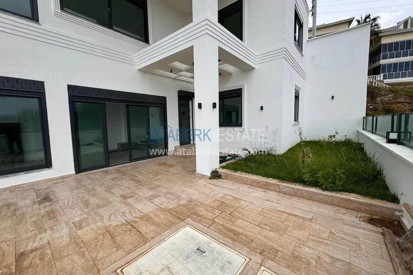 Villa 3+1 in Kargicak - modern architecture, privacy and impressive panoramas 3
