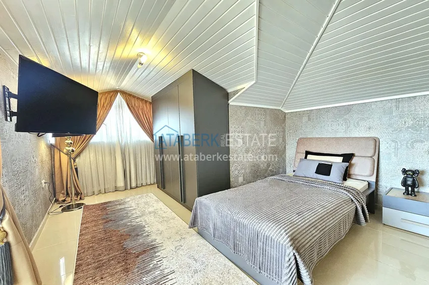 Purchase 3+1 penthouse duplex in Alanya, Oba district — designer interior, prestigious residence 22