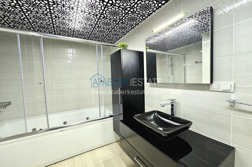 Purchase 3+1 penthouse duplex in Alanya, Oba district — designer interior, prestigious residence 29