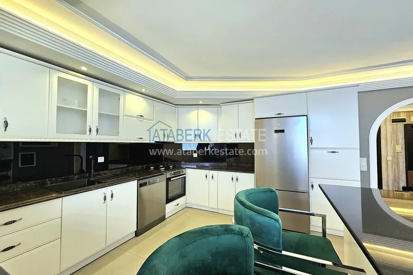 Purchase 3+1 penthouse duplex in Alanya, Oba district — designer interior, prestigious residence 4