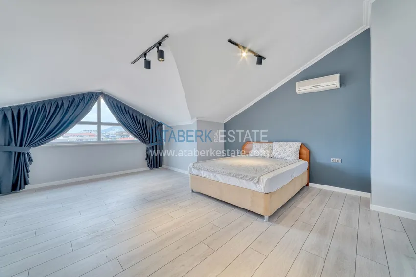 Purchase 4+1 duplex in Alanya, Oba district - furnished penthouse for a residence permit 14