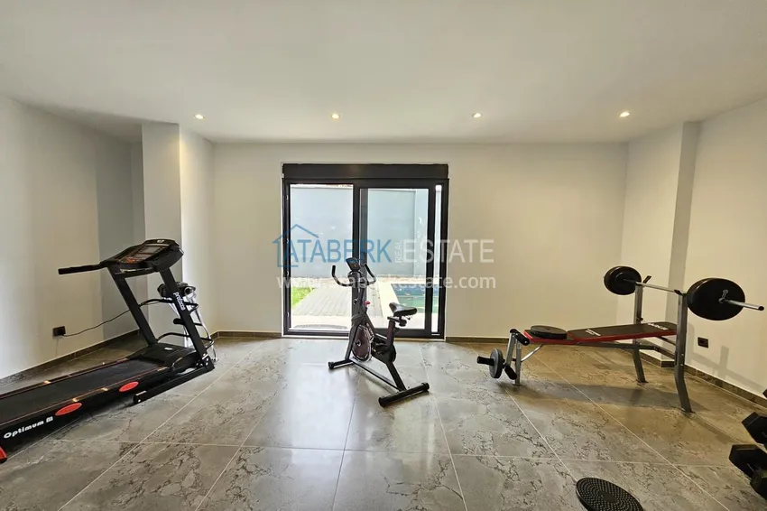Apartment 1+1 in the center of Alanya — property for a residence permit and citizenship 13