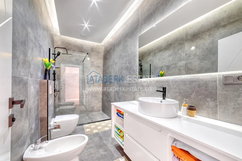 Purchase 4+1 duplex in Alanya, Oba district - furnished penthouse for a residence permit 20