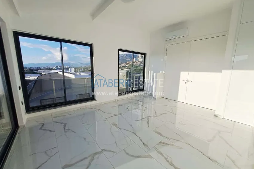 Purchase 3+1 duplex penthouse in Kargicak - with panoramic views and designer redevelopment 20