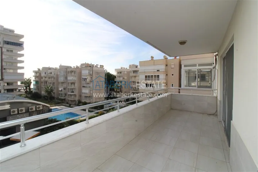Purchase Apartment 2+1 on the beachfront in the center of Mahmutlar, Alanya — real estate for citizenship 10 