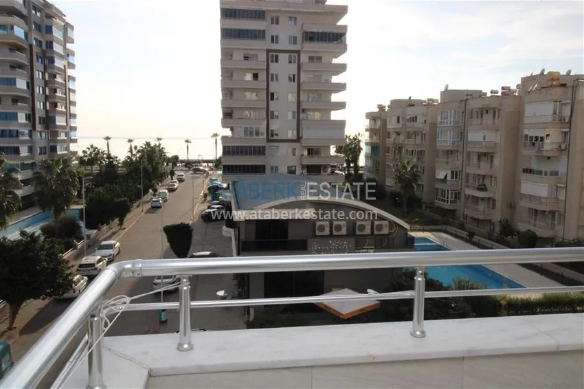 Purchase Apartment 2+1 on the beachfront in the center of Mahmutlar, Alanya — real estate for citizenship 12 