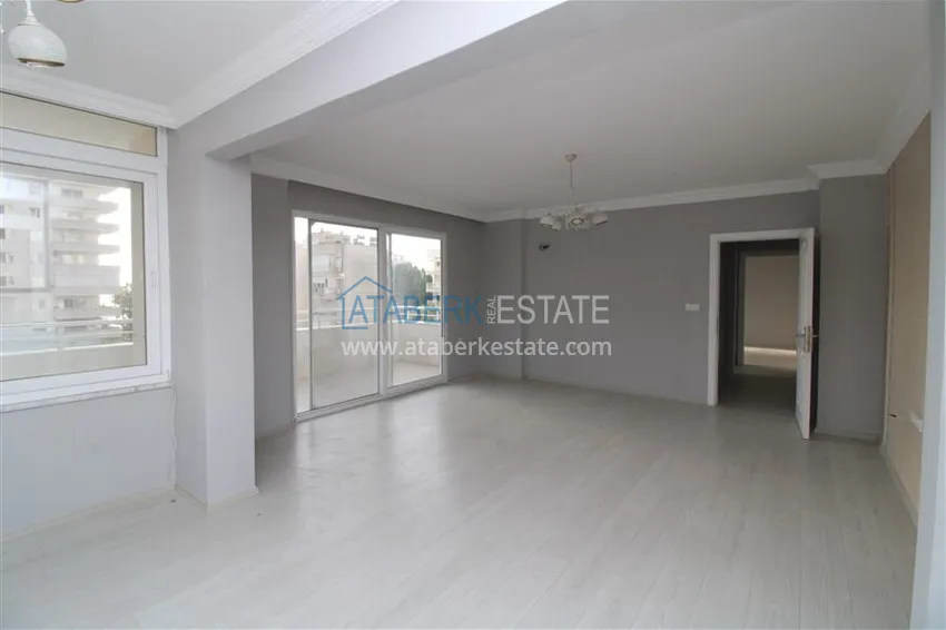 Purchase Apartment 2+1 on the beachfront in the center of Mahmutlar, Alanya — real estate for citizenship 8 