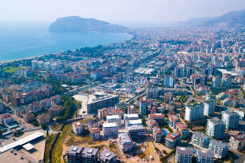 2+1 apartment in Alanya, Oba district — turnkey with a separate kitchen 2 