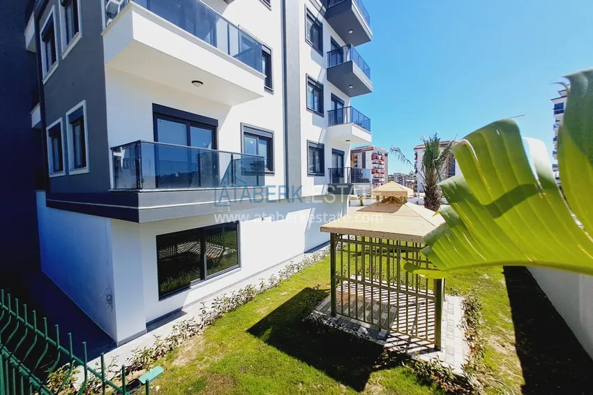 Apartment for sale in Avsallar with new furniture from the owner in a comfort-class complex 12 