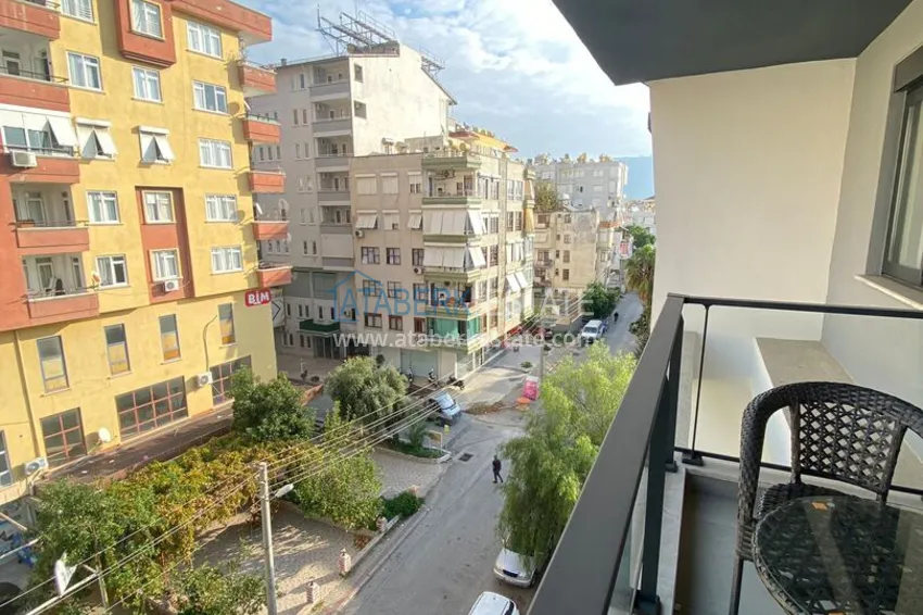 Purchase 1+1 penthouse for short-term rent in the center of Alanya - furnished, 250 m to Keykubat Beach No. 43 19