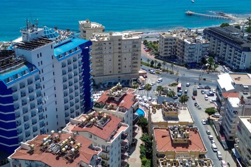 2+1 apartment in Tosmur with a separate kitchen 200 m from the sea — property for a residence permit in Alanya 2