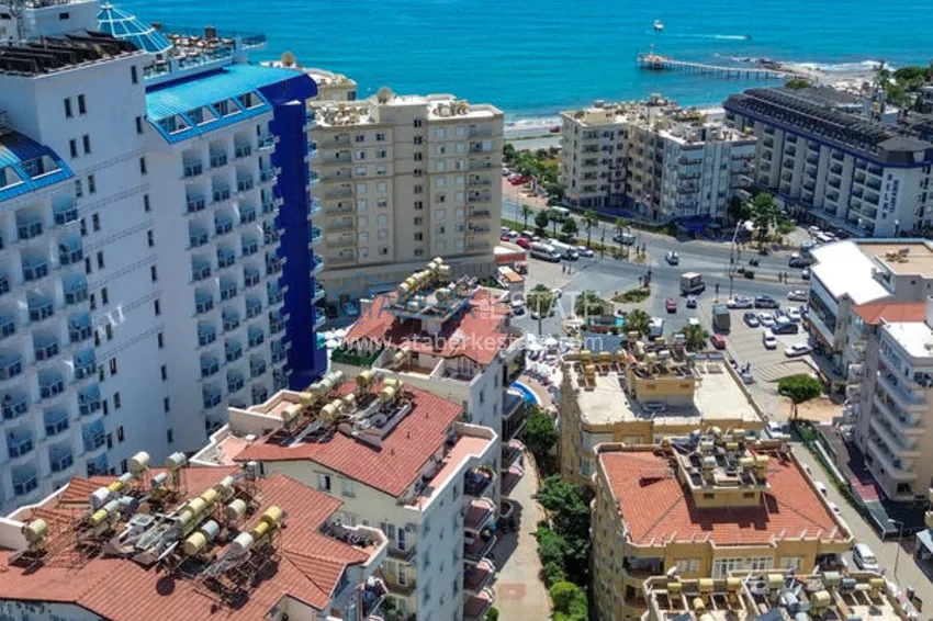 2+1 apartment in Tosmur with a separate kitchen 200 m from the sea — property for a residence permit in Alanya 4