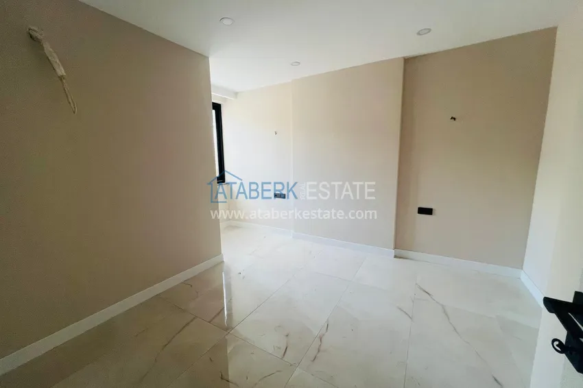 Purchase 2+1 duplex apartment in Konakli - with a pool terrace in an elite residence 12 