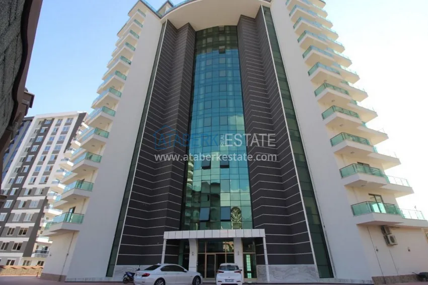 Turnkey 1+1 75 m² apartment with sea view in Mahmutlar 15
