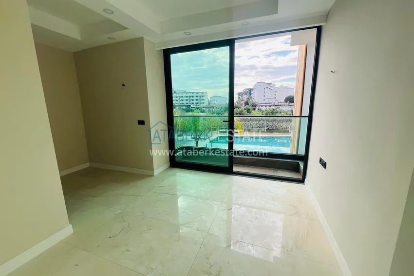 Purchase 2+1 duplex apartment in Konakli - with a pool terrace in an elite residence 9 