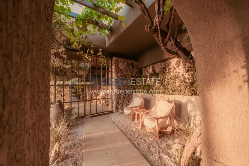 Apartments with panoramic views from the developer in the historic heart of Alanya. Property for a residence permit 26