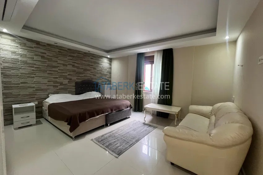 Purchase 3+1 villa in Kargicak with private pool, furniture and panoramic views 5