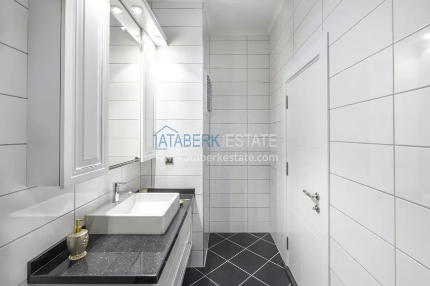 Purchase Elite 3+1 penthouse in Oba - a two-level apartment with a luxurious interior 15