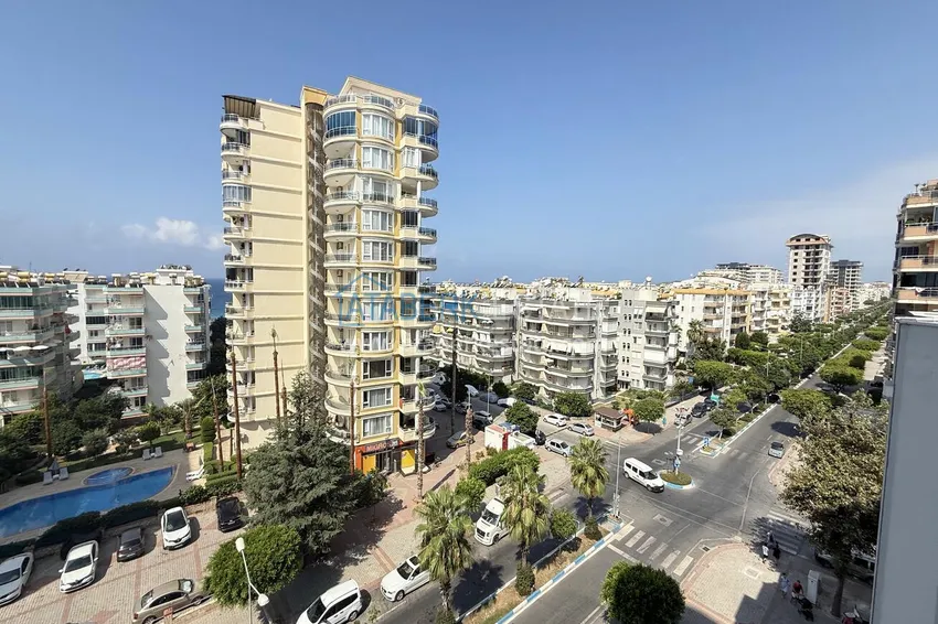 Purchase 2+1 apartment in Mahmutlar, Barbarossa Avenue - only 150 meters from the sea 21