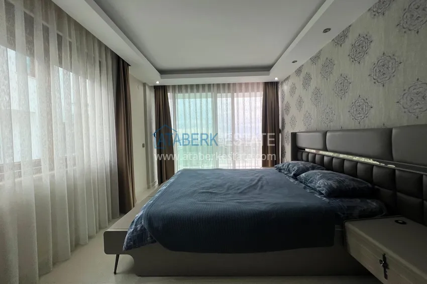 Purchase 3+1 villa in Kargicak with private pool, furniture and panoramic views 16