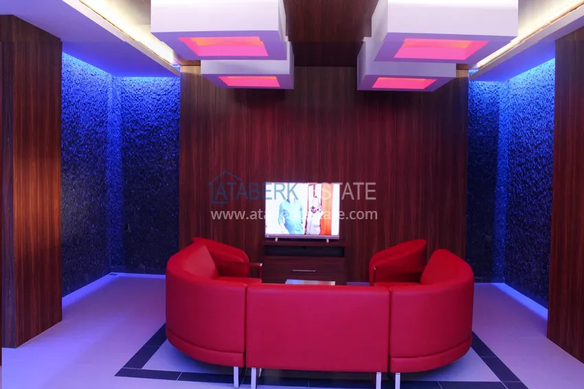 Elite 3+1 penthouse in Oba - a two-level apartment with a luxurious interior 10