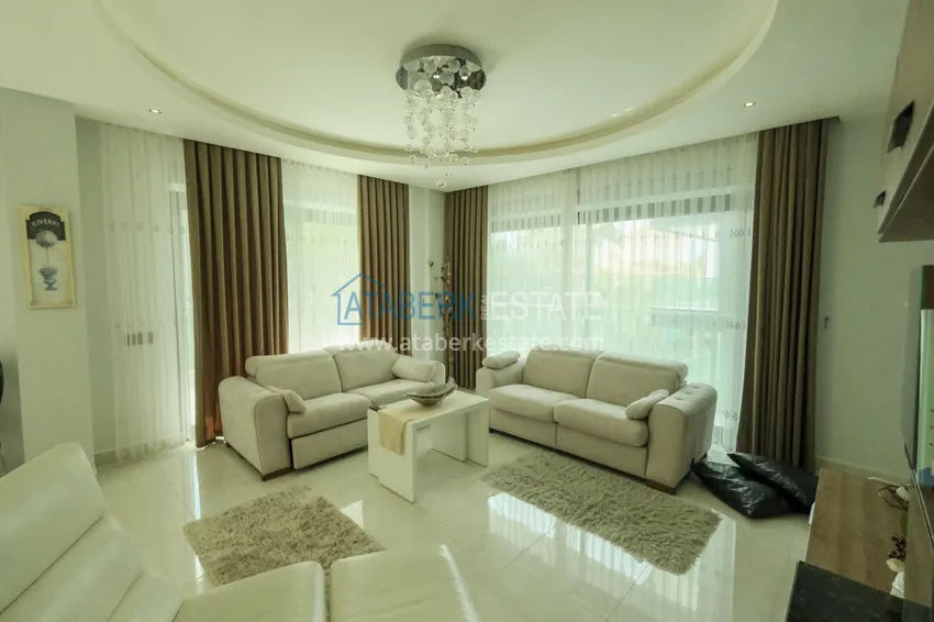 Purchase Garden duplex 3+1 in Kargicak with furniture - property under citizenship 3 