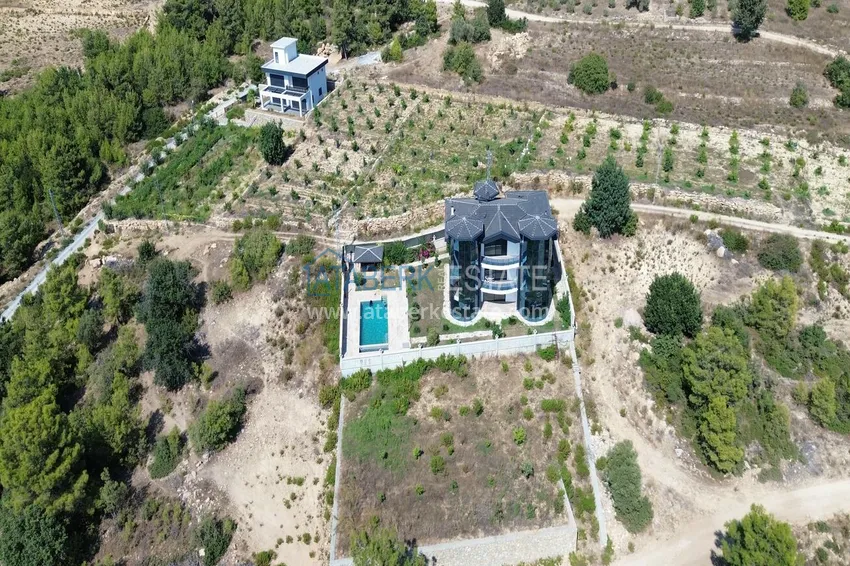 Luxury private villa in Alanya, Incekum district. Citizenship property 11