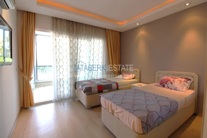 Purchase 2+1 apartment on the first line in Kestel - garden duplex with furniture 15