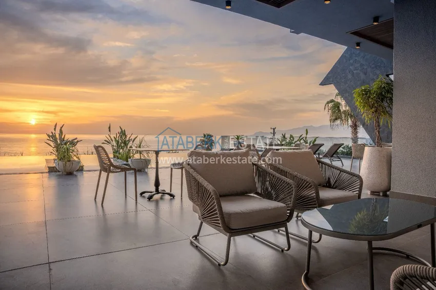 1+1 apartment on the first line in Kargicak - premium complex 15