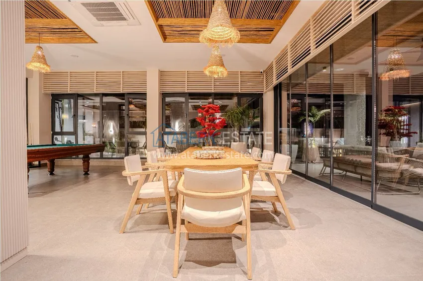 1+1 apartment on the first line in Kargicak - premium complex 34
