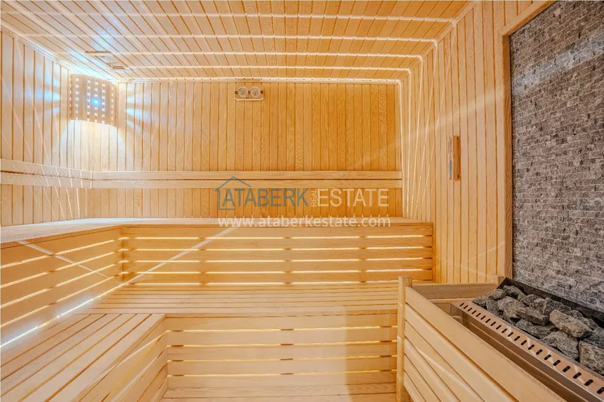 1+1 apartment on the first line in Kargicak - premium complex 50