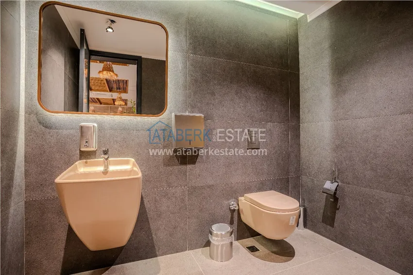 1+1 apartment on the first line in Kargicak - premium complex 52