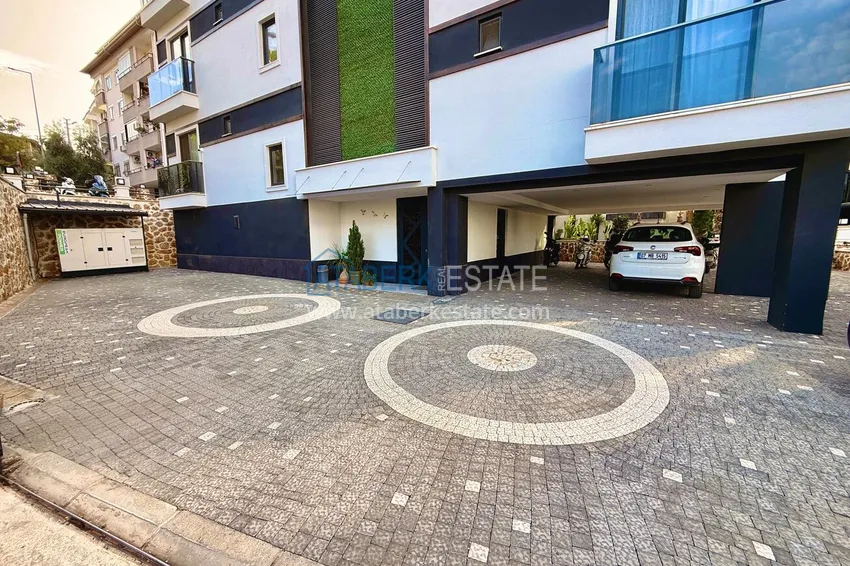 1+1 apartment in Oba, Alanya — partially furnished 10