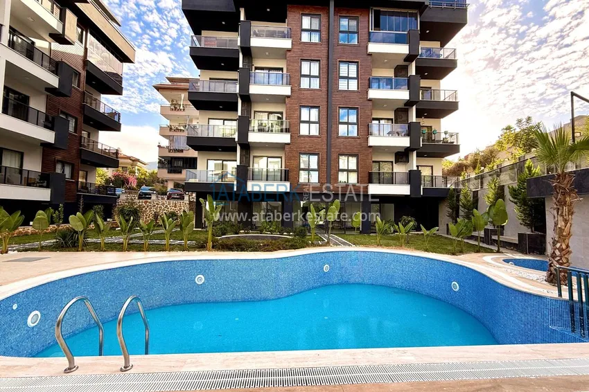 1+1 apartment in Oba, Alanya — partially furnished 3
