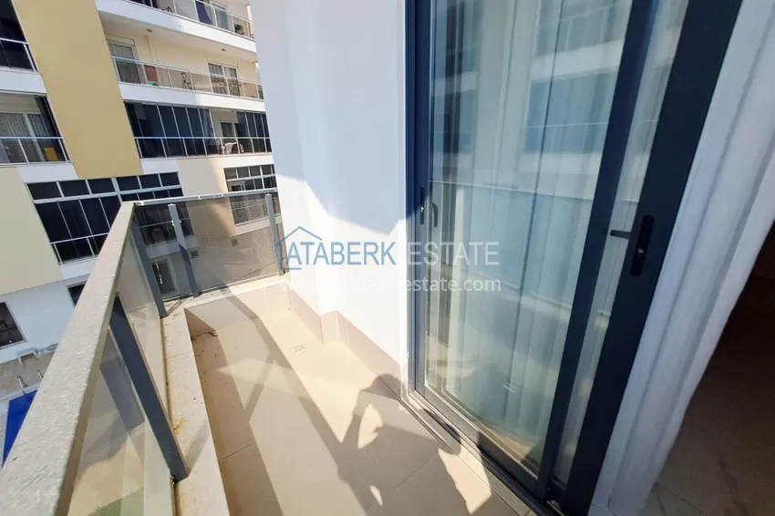 Purchase 1+1 apartment for rent in Mahmutlar — furnished, near the sea A5 13