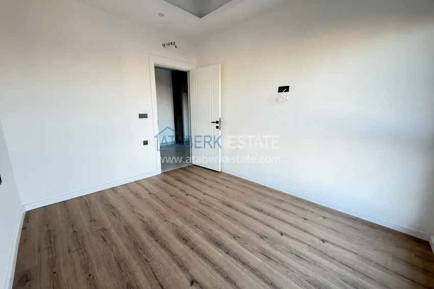 Purchase 1+1 apartment with mountain views in Mahmutlar - resort-format complex 11