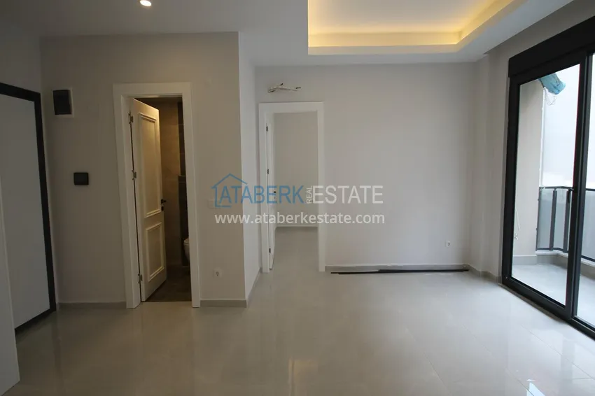 Purchase 2+1 apartments in the center of Alanya - Cleopatra district, 500 m from the sea 10