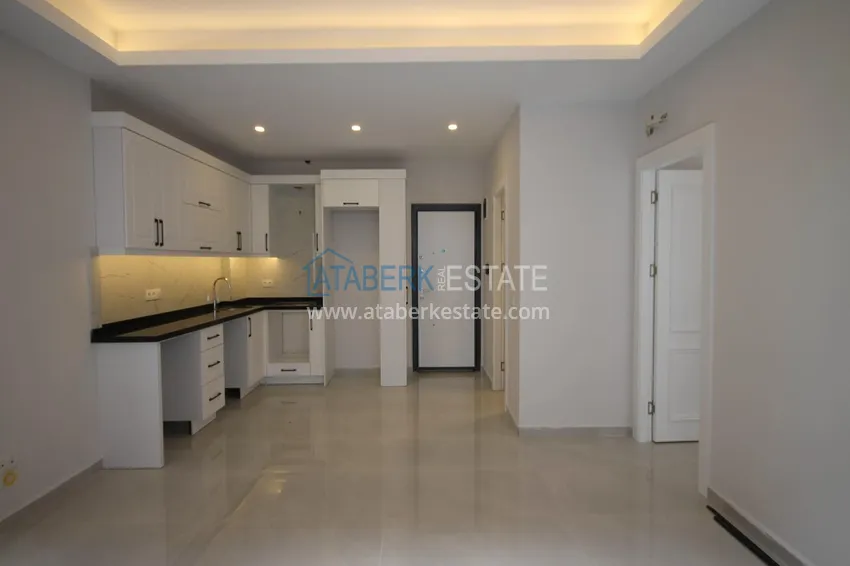 Purchase 2+1 apartments in the center of Alanya - Cleopatra district, 500 m from the sea 12