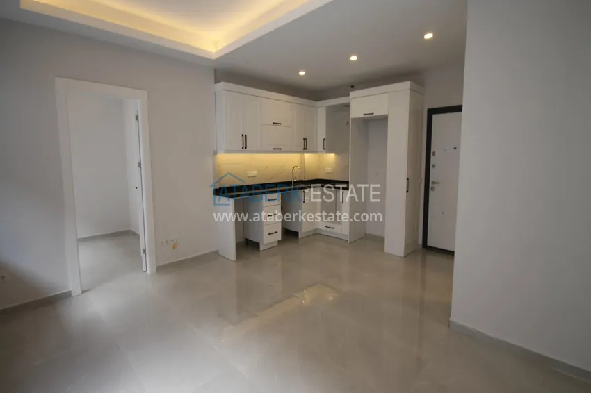 Purchase 2+1 apartments in the center of Alanya - Cleopatra district, 500 m from the sea 13