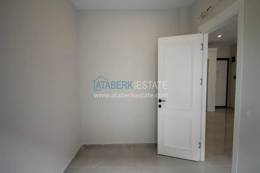 Purchase 2+1 apartments in the center of Alanya - Cleopatra district, 500 m from the sea 19