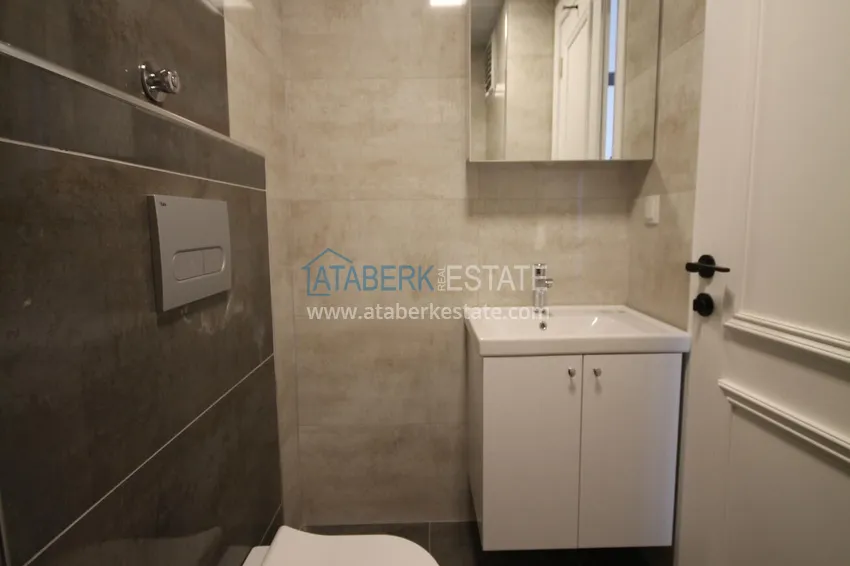 Purchase 2+1 apartments in the center of Alanya - Cleopatra district, 500 m from the sea 22