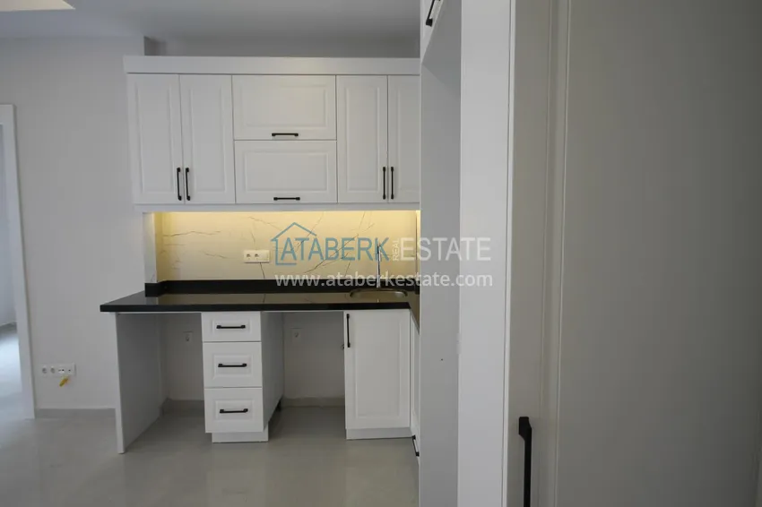Purchase 2+1 apartments in the center of Alanya - Cleopatra district, 500 m from the sea 3