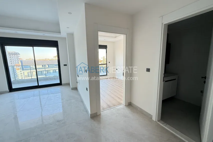Purchase 1+1 apartment with mountain views in Mahmutlar - resort-format complex 8