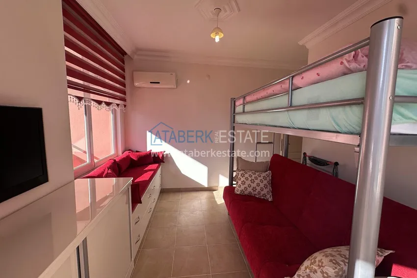 Purchase  2+1 apartment in Alanya, Mahmutlar district - furnished and with sea view   15 
