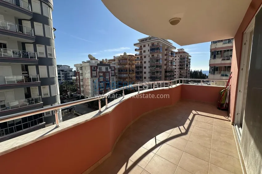 Purchase  2+1 apartment in Alanya, Mahmutlar district - furnished and with sea view   6 