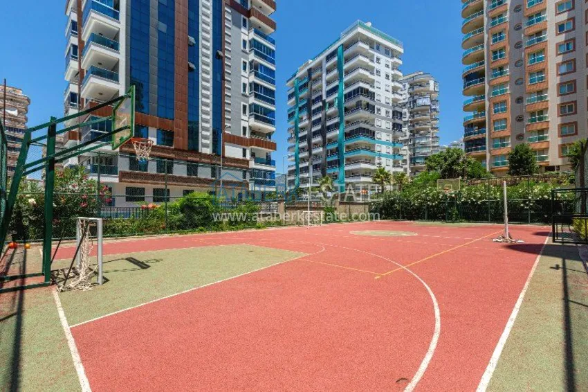 Three bedroom apartment in Alanya, Mahmutlar district - furnished and with partial sea view 13 
