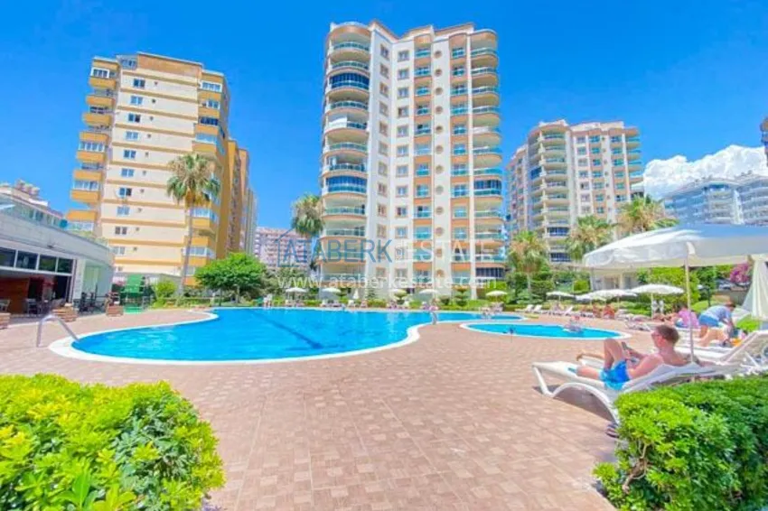 Three bedroom apartment in Alanya, Mahmutlar district - furnished and with partial sea view 5 