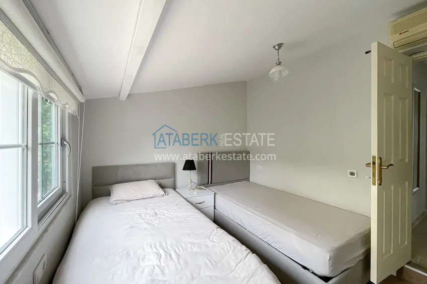 Purchase Private villa 5+3 in the Oba area — three-storey with furniture, suitable for a residence permit 23