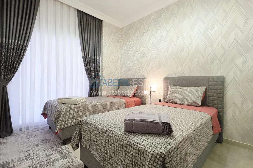 Purchase 3+1 ultra-luxury apartment in the center of Mahmutlar - furnished, installments up to 3 months 24 